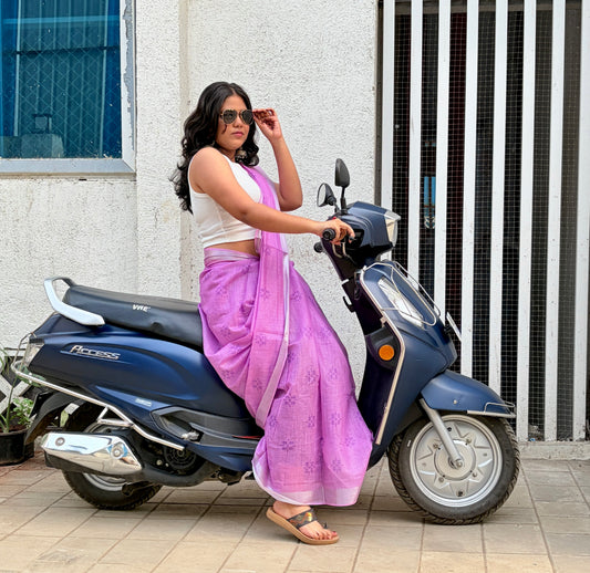 Pochampalli Subtle Print Linen Sarees – Effortless Elegance for Workdays