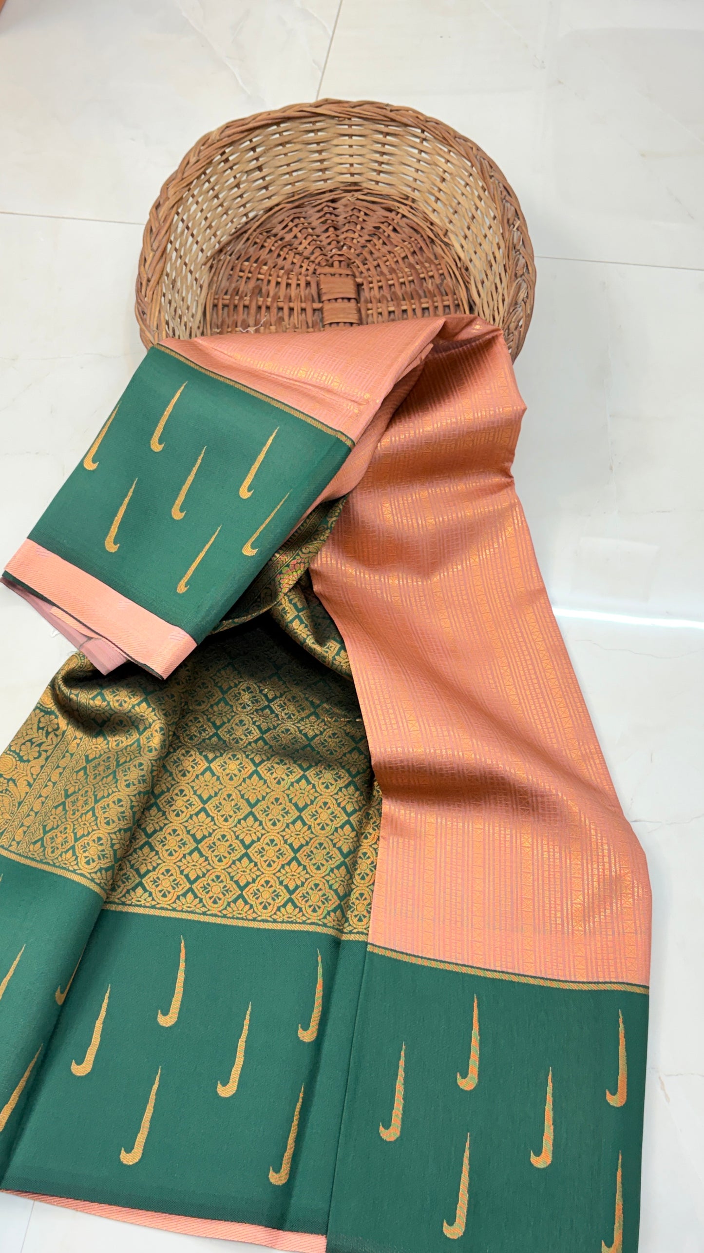 Semi Kanchi Silk sarees with Muniya Butta Border
