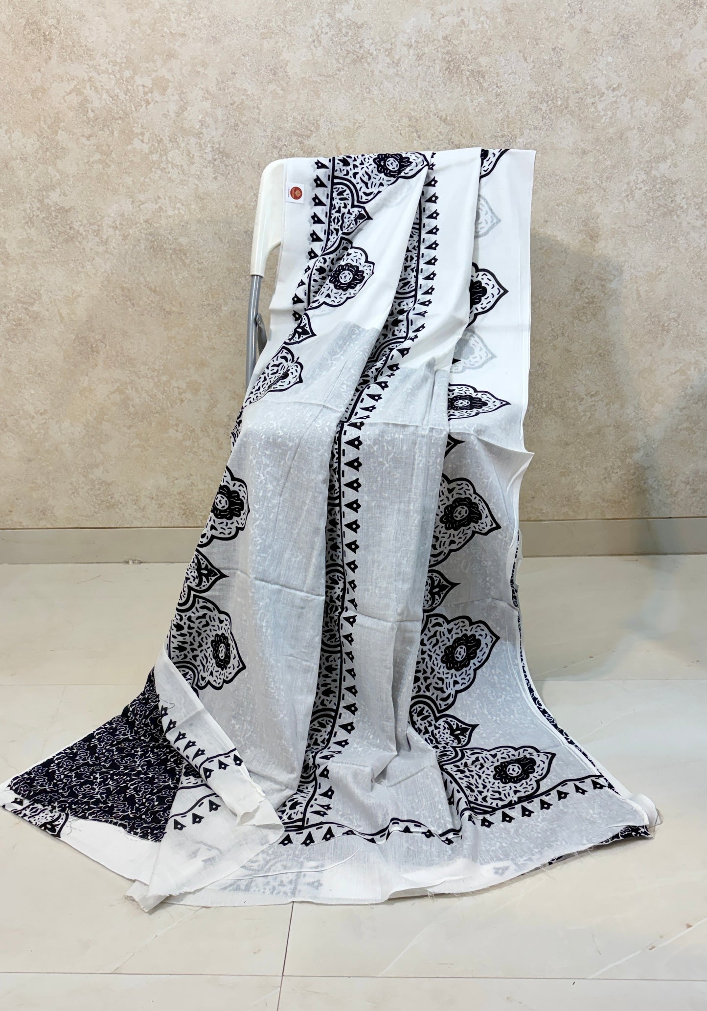 Mul Cotton with Quirky Twist : Saree with Gen z vibe