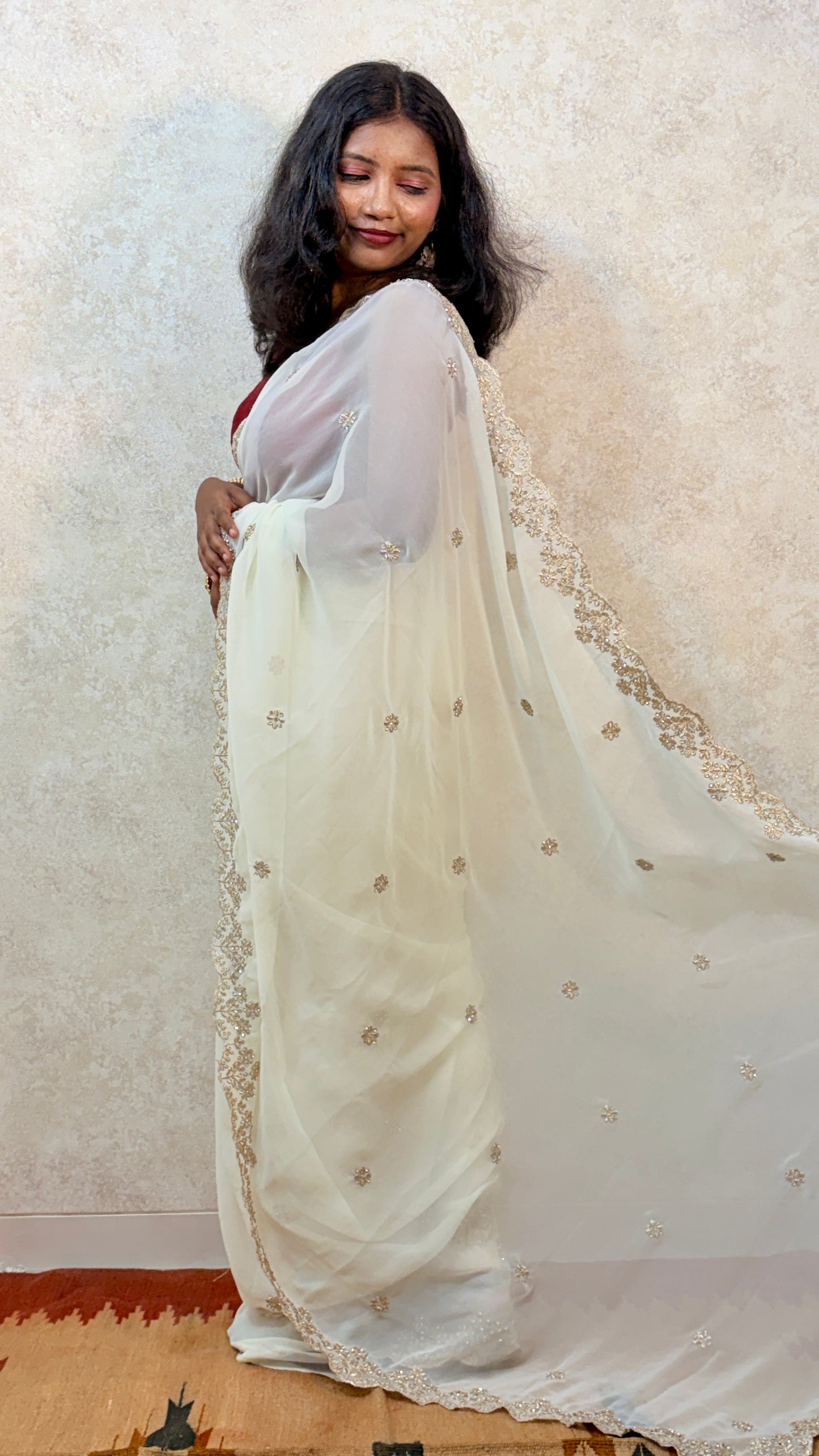 Party‑Perfect Georgette Saree with Golden Embellishments