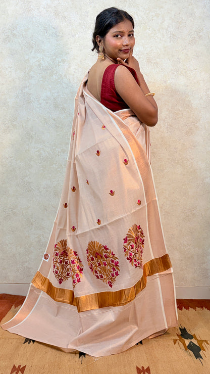 Kerala Kasavu Sarees – Timeless Tradition