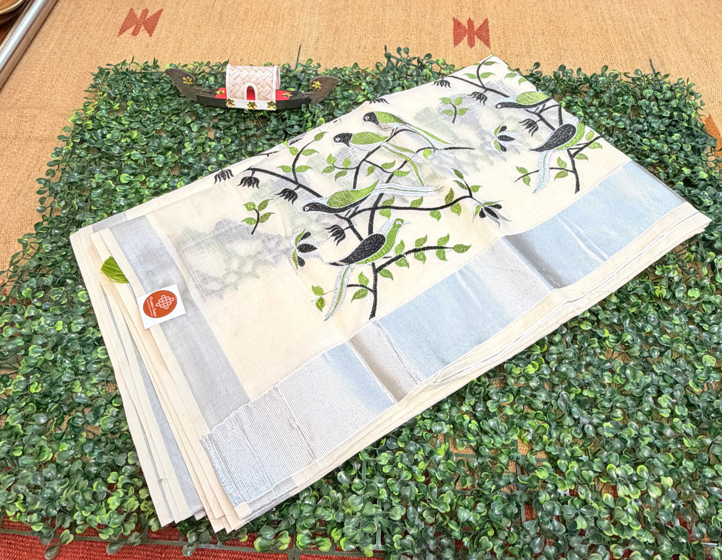 Kerala Kasavu Saree with Designer Embroidery Work