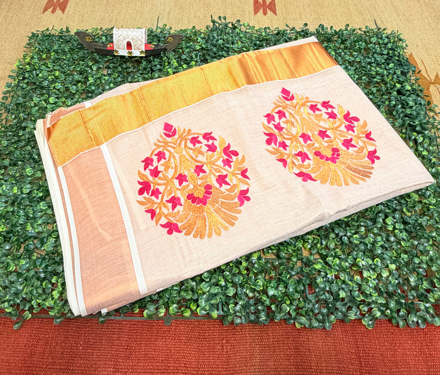 Kerala Kasavu Saree with Designer Embroidery Work