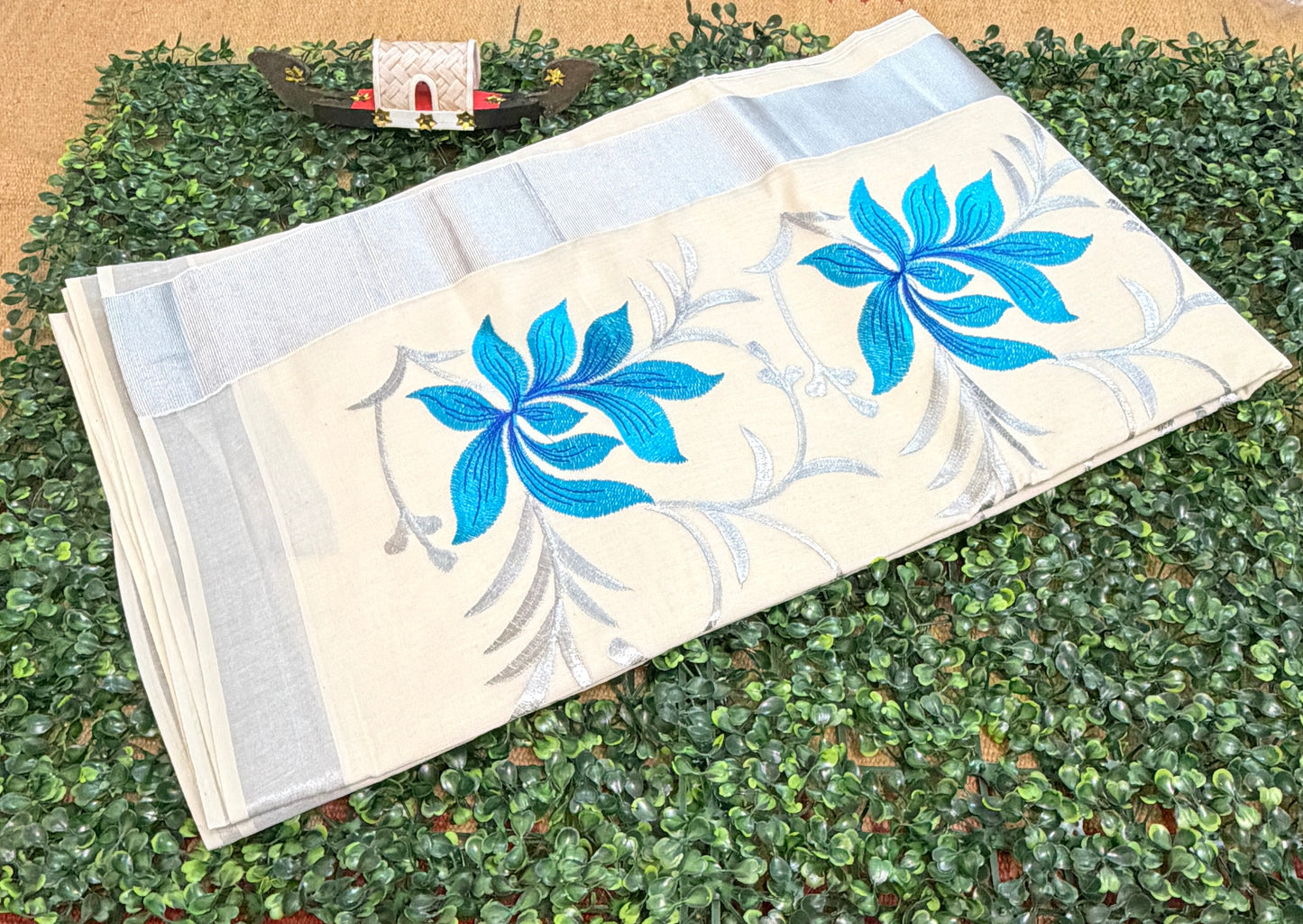 Kerala Kasavu Saree with Designer Embroidery Work