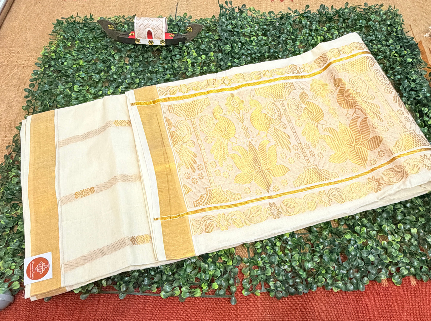 Kerala Kasavu Sarees – Timeless Tradition
