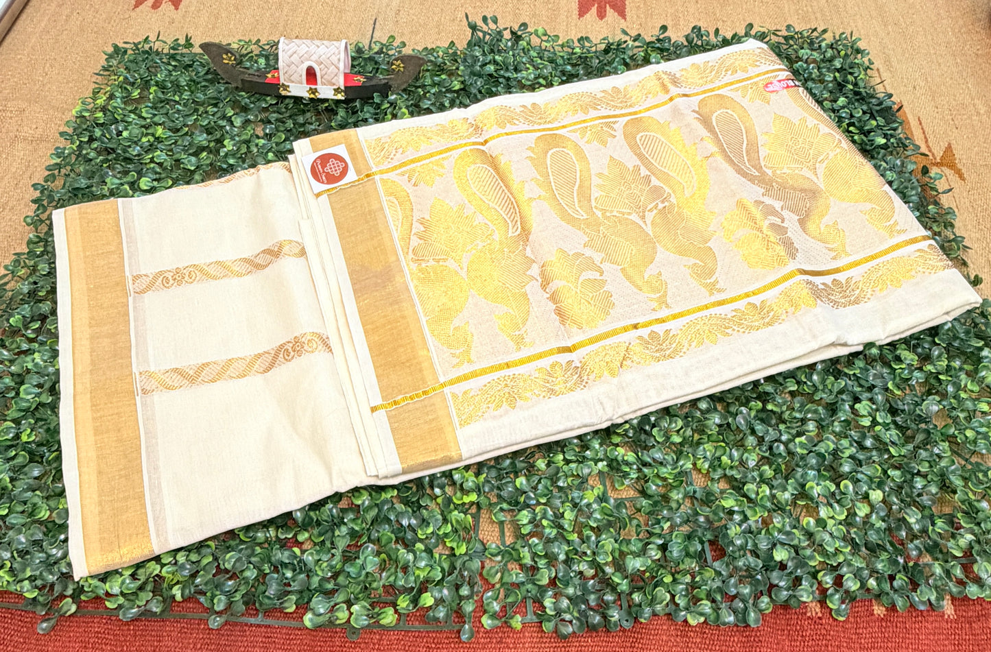 Kerala Kasavu Saree with Designer Embroidery Work