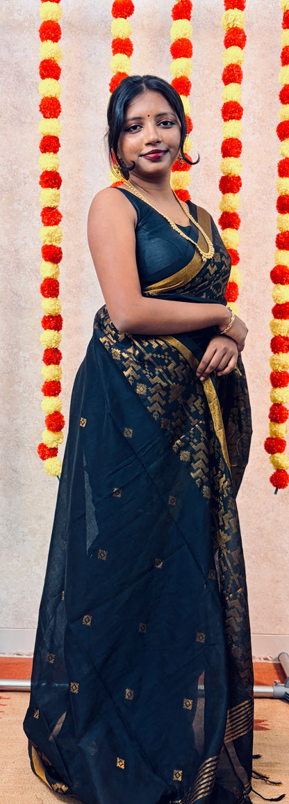 Lightweight Maheshwari with Digital Floral Border