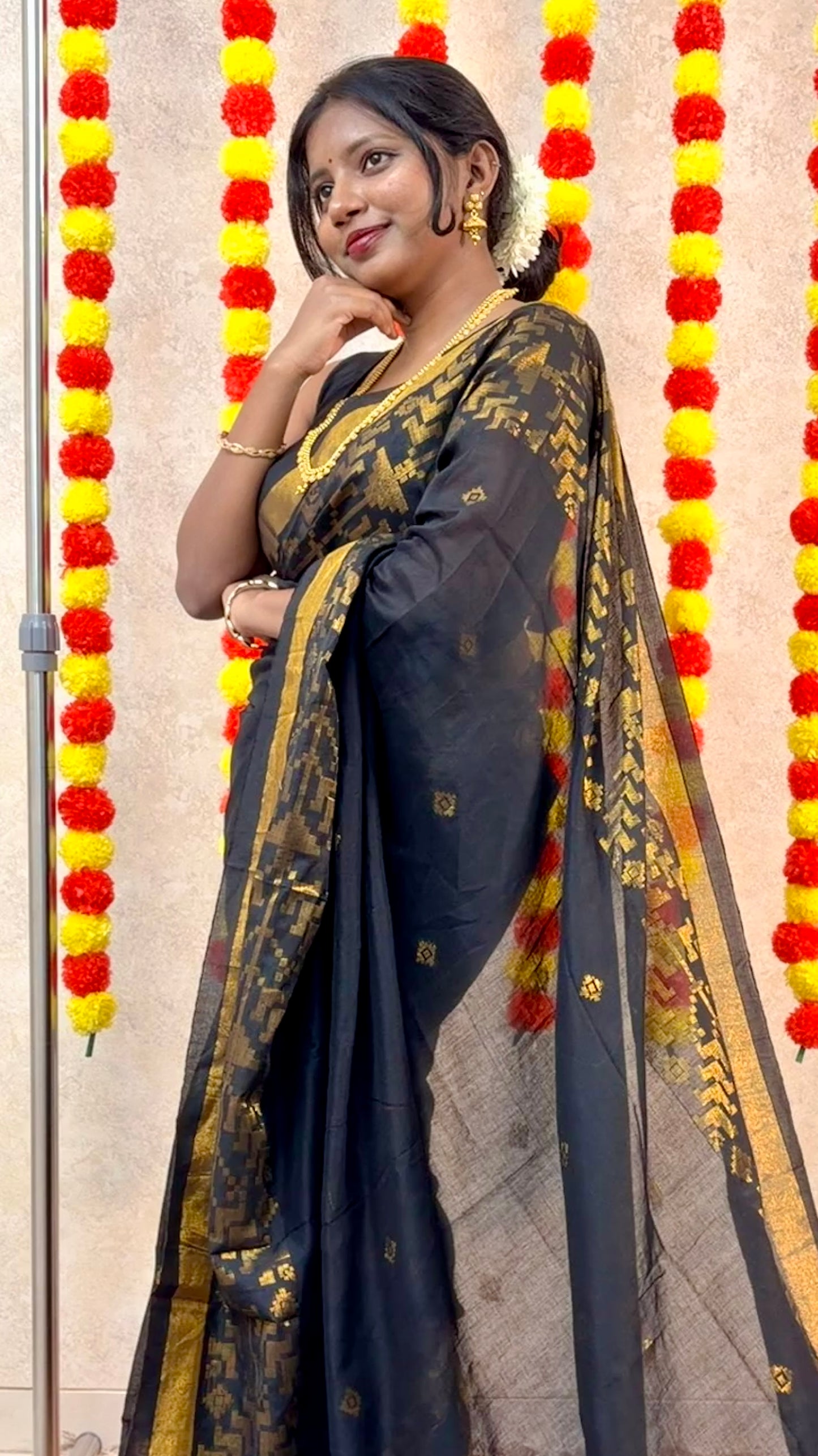Lightweight Maheshwari with Digital Floral Border