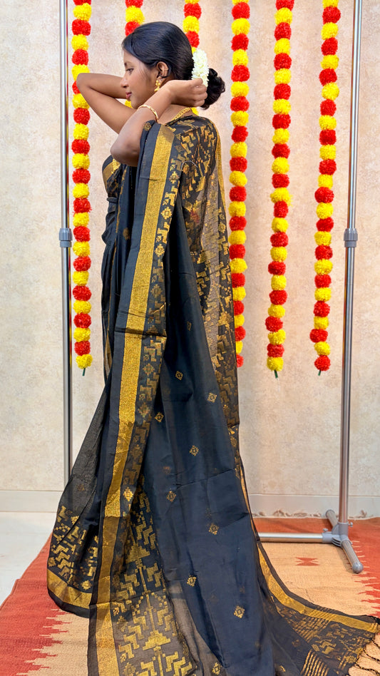 Trendy Linen Saree with Designer Geometric Zari border