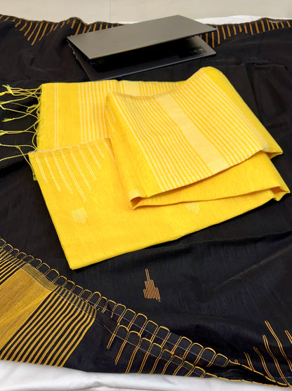 Elegant Cotton Linen  Saree with weaved border