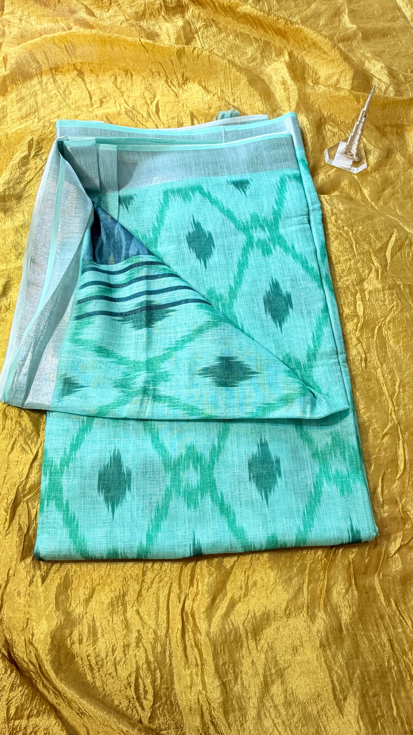Pochampalli Subtle Print  Linen Sarees – Effortless Elegance for Workdays