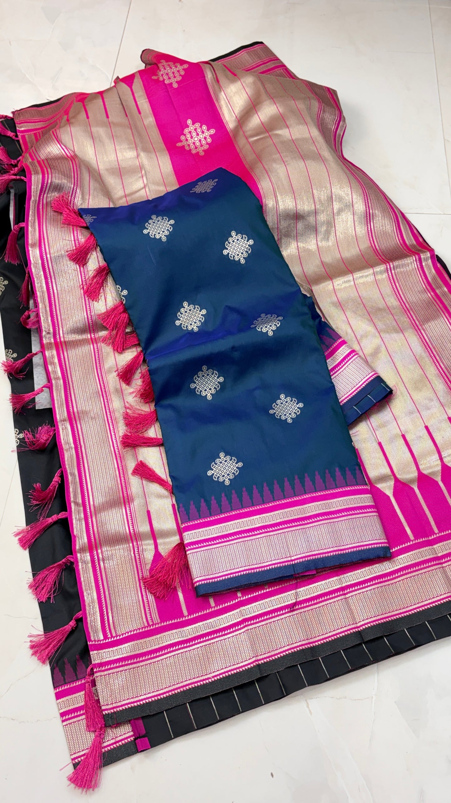 Paithani Fusion: Kolam-inspired motifs woven into Paithani grace