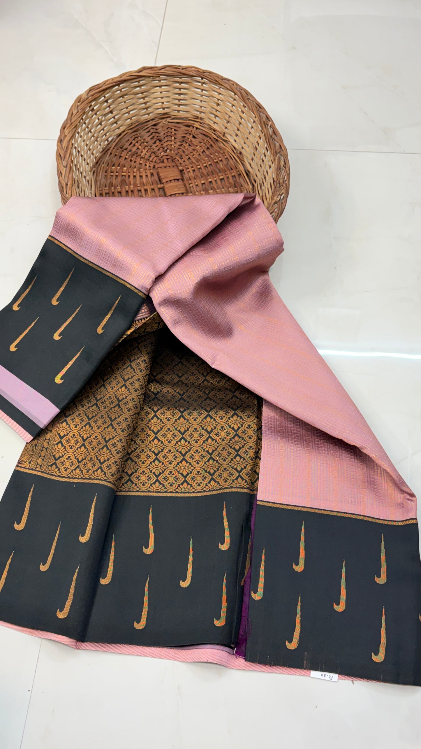 Semi Kanchi Silk sarees with Muniya Butta Border