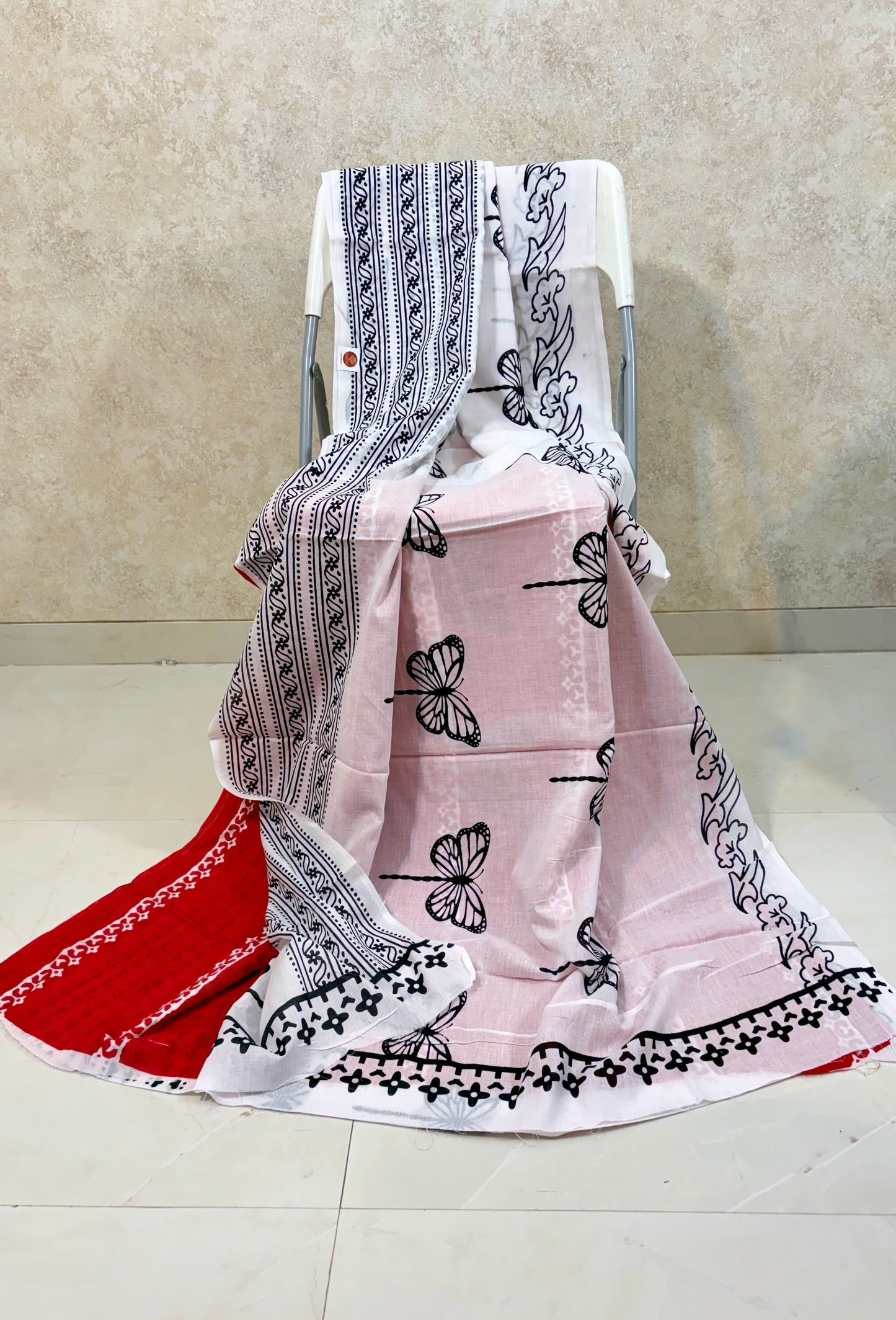 Mul Cotton with Quirky Twist : Saree with Gen z vibe