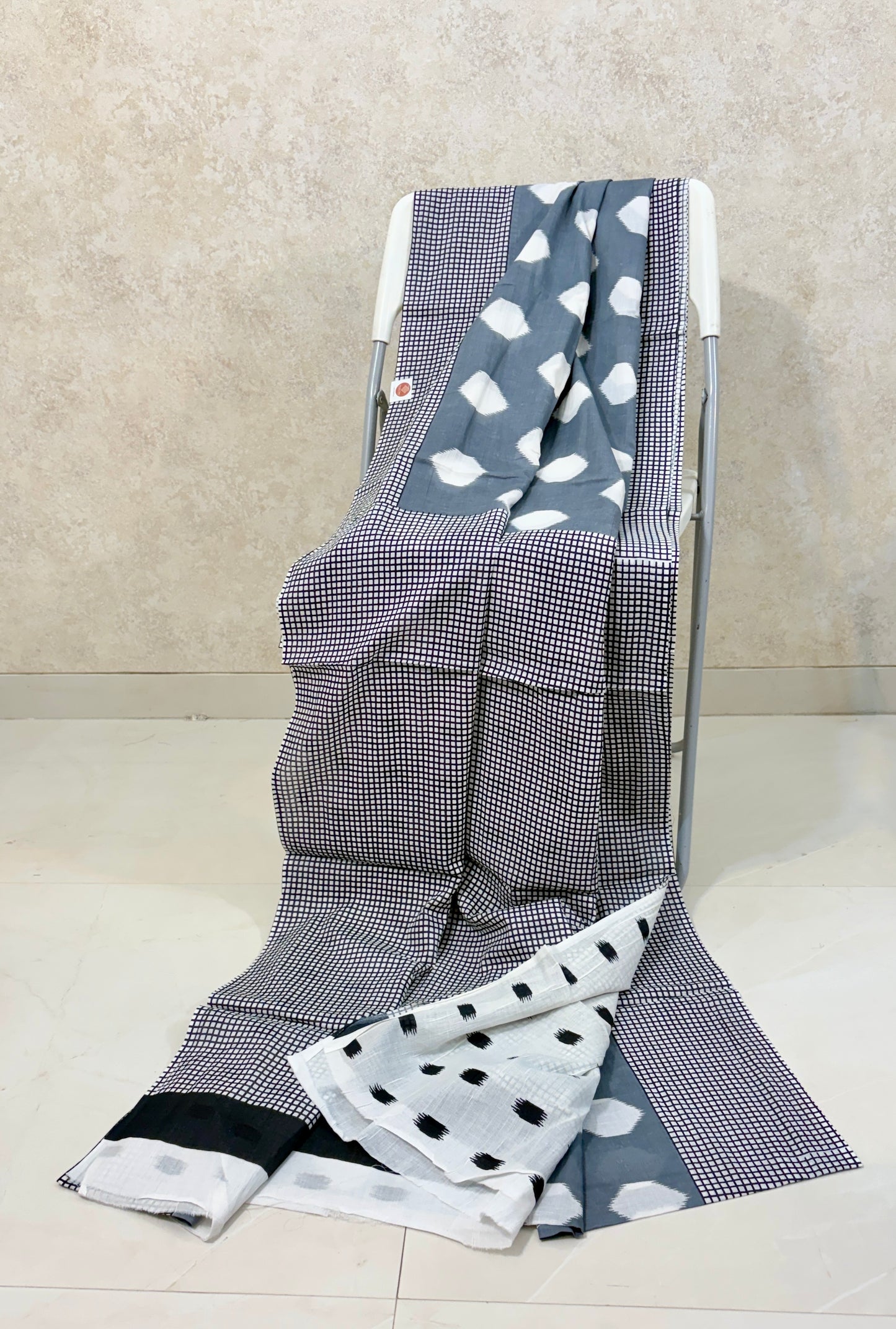 Mul Cotton with Quirky Twist : Saree with Gen z vibe