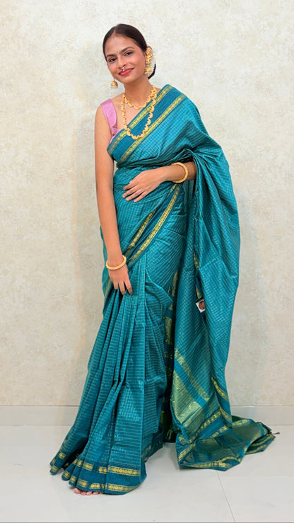 Arani cotton saree: Golden Checks
