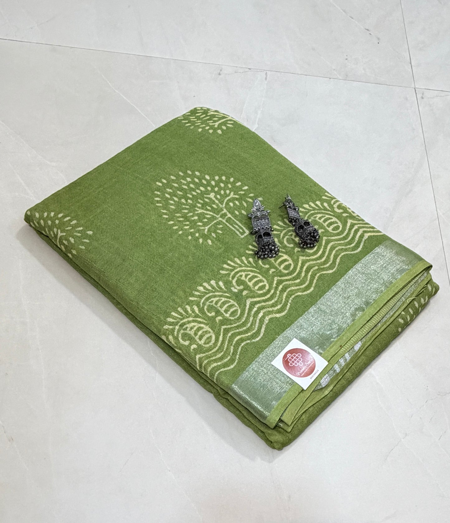 Earthy Elegance: Bagru in Linen Cotton sarees with zari borders