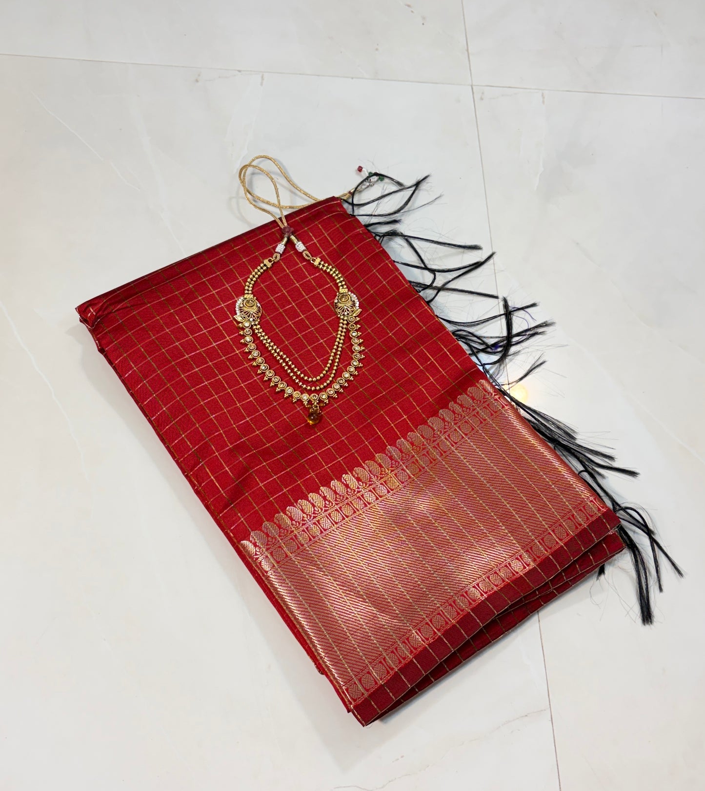 Semi Kanchi Silk sarees :Golden Grid Elegance