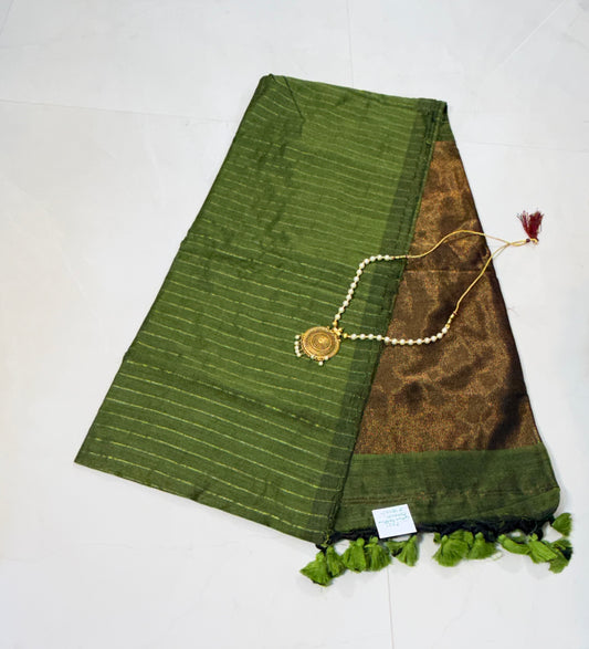 Cotton Sarees : Golden Zari lines