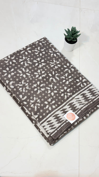 Earthy Elegance: Bagru in Mul Cotton sarees