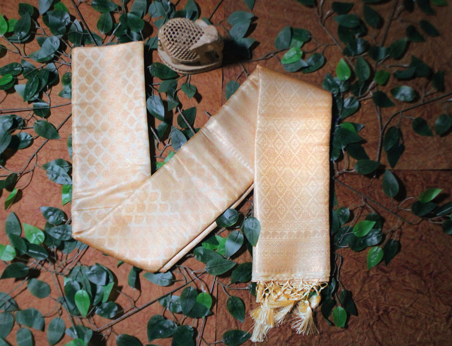 Kubera Silk Golden Splendor: Rich Sarees for Regal Occasions