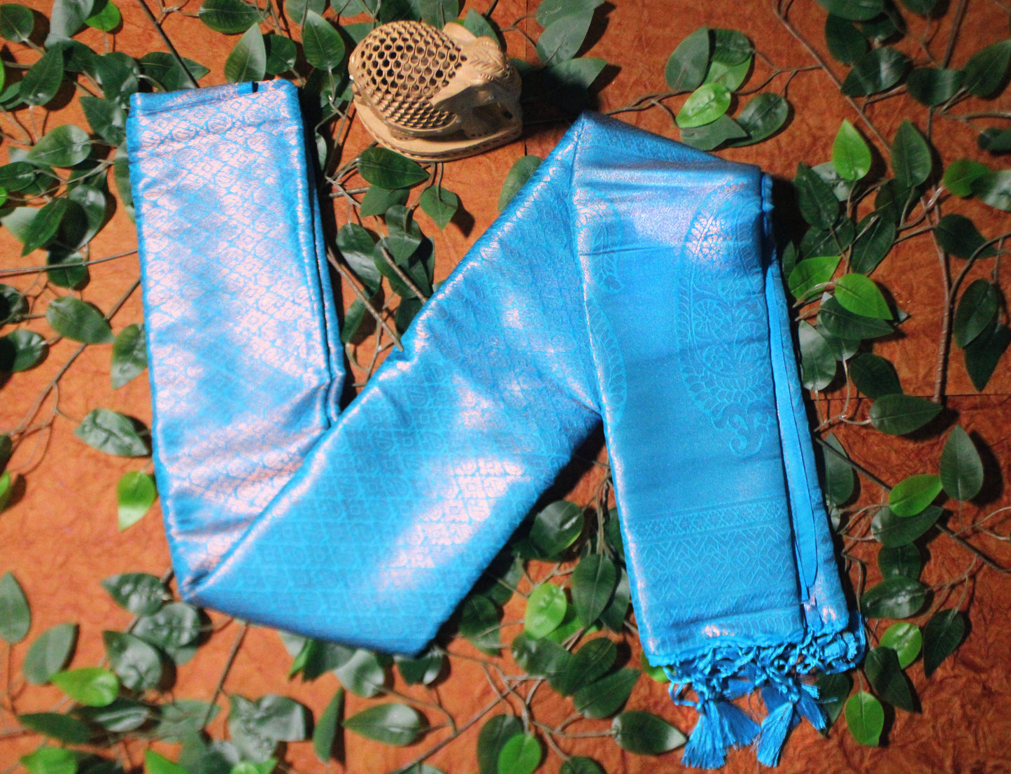 Kubera Silk Golden Splendor: Rich Sarees for Regal Occasions