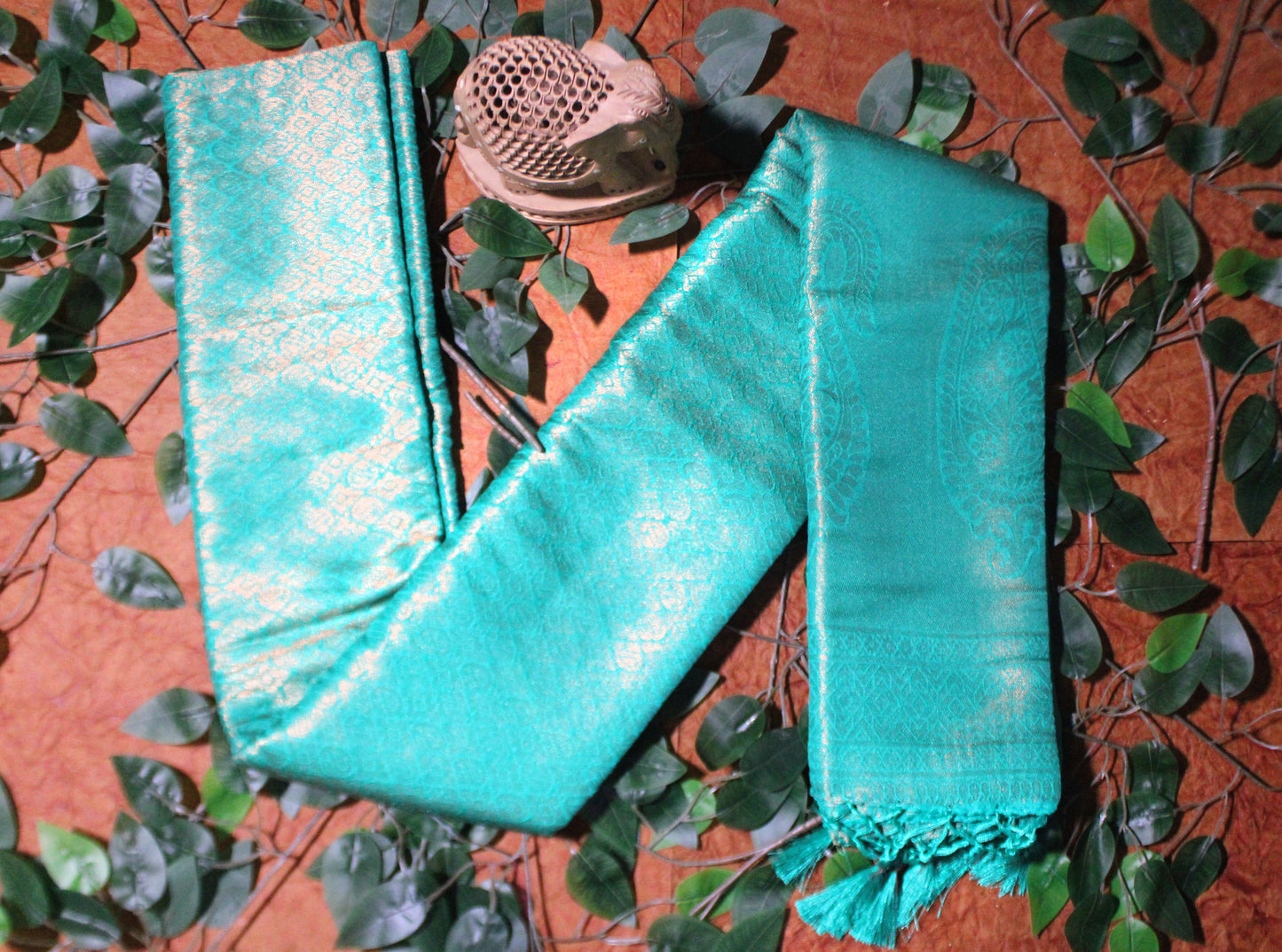 Kubera Silk Golden Splendor: Rich Sarees for Regal Occasions
