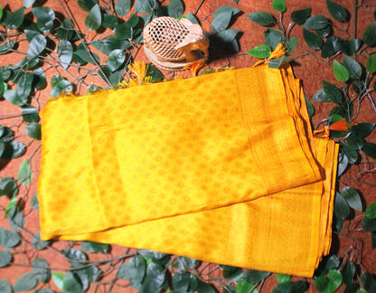 Kubera Silk Golden Splendor: Rich Sarees for Regal Occasions