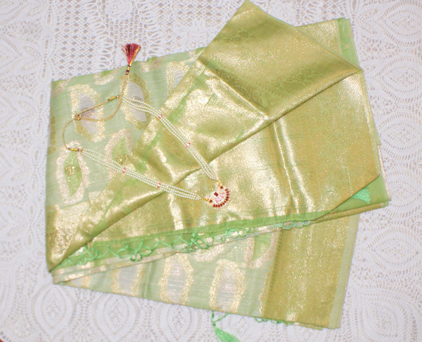 Magic Orchid  Semisilk Saree |  Pure Floral Grace