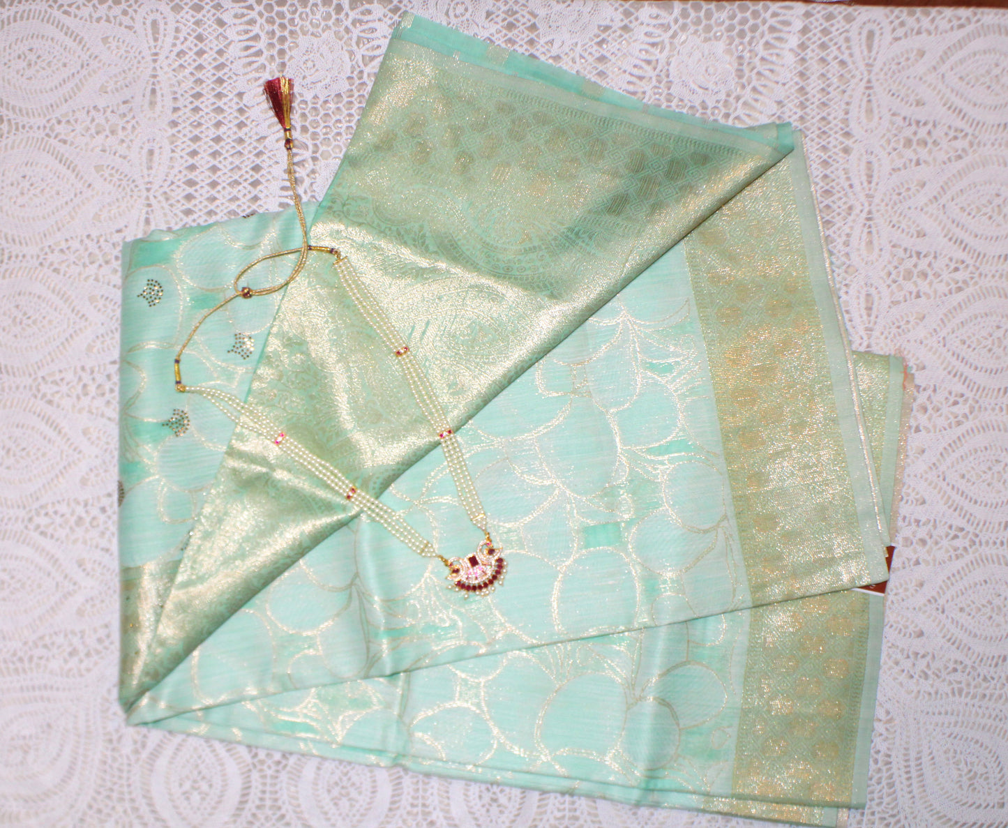 Magic Orchid  Semisilk Saree |  Pure Floral Grace