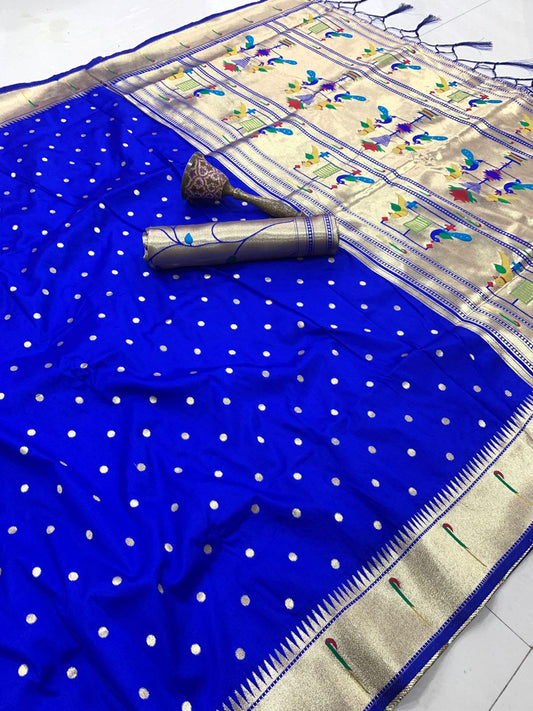 Muniya border Paithani with  delicate zari butta, intricate peacock and endless elegance